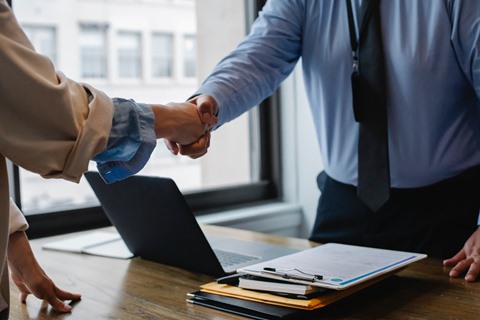 Los Secretos del Precio de los Portátiles: Desentrañando las Diferencias